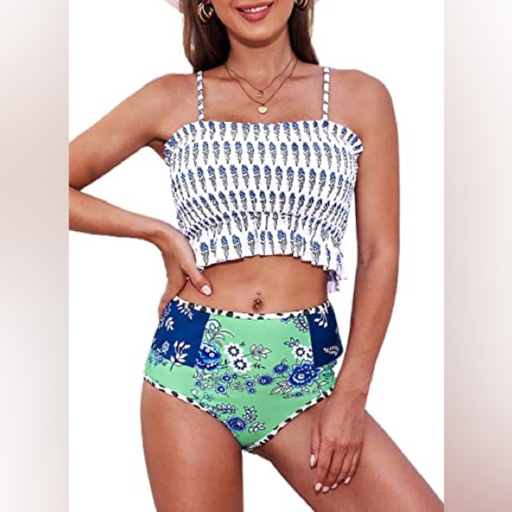 Blue and Green Floral Women's Swim Set - Picture 7 of 15